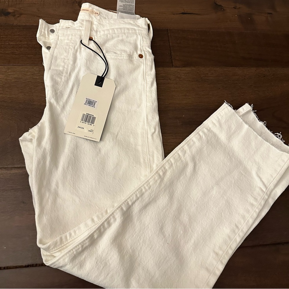 Brand New With Tags White Wedgie Straight Levi’s
